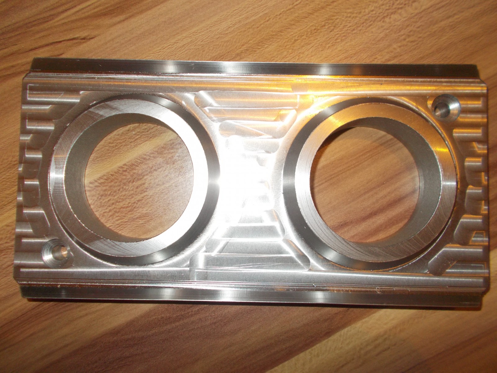 Диаметр пустообразователей - 65мм