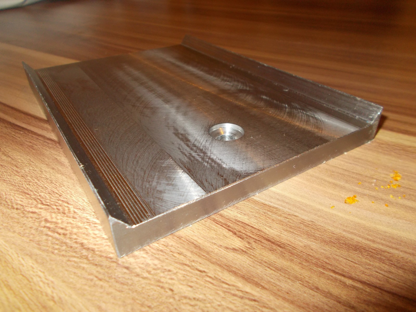 Боковая направляющая